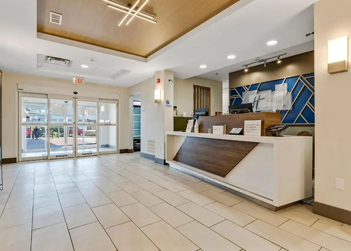 Holiday Inn Express Hotel & Suites Starkville, An Ihg Hotel