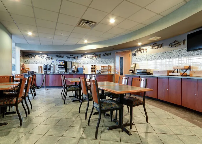 Dimond Center Hotel
