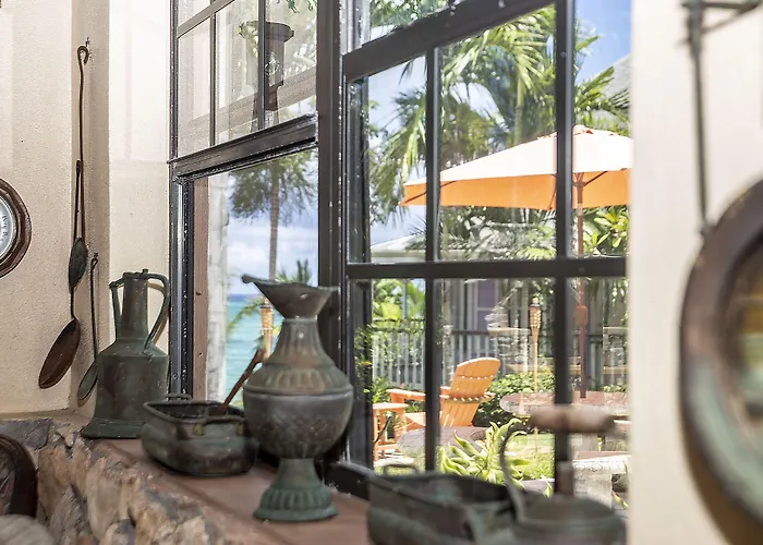 Orange Hill Beach Inn