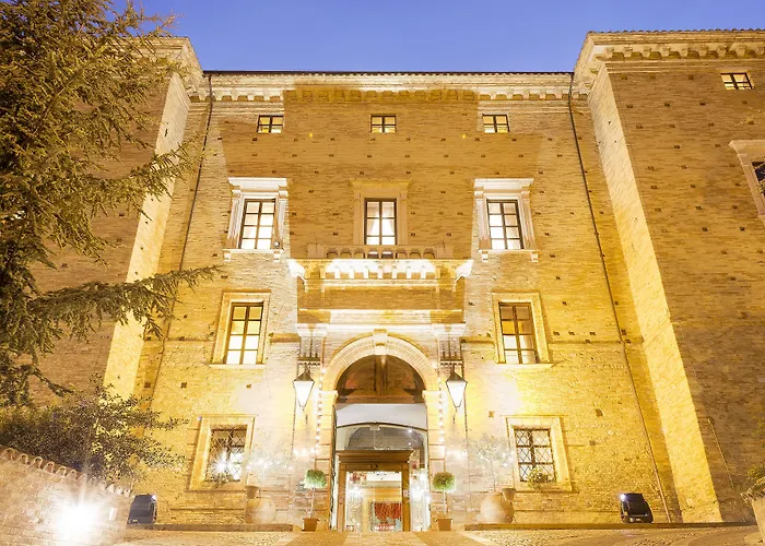Castello Chiola Dimora Storica