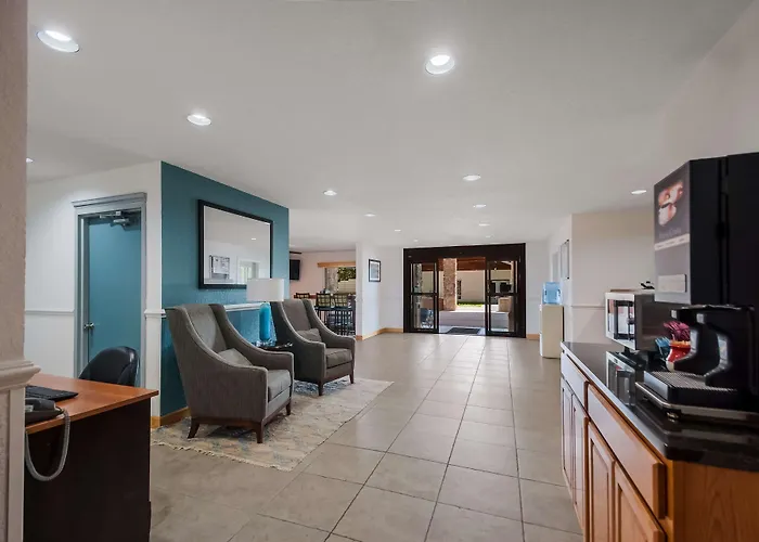 Surestay Plus Hotel By Best Western Berkeley Springs
