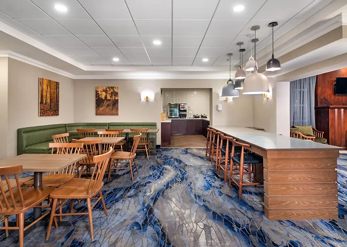 Fairfield Inn By Marriott Toronto Oakville