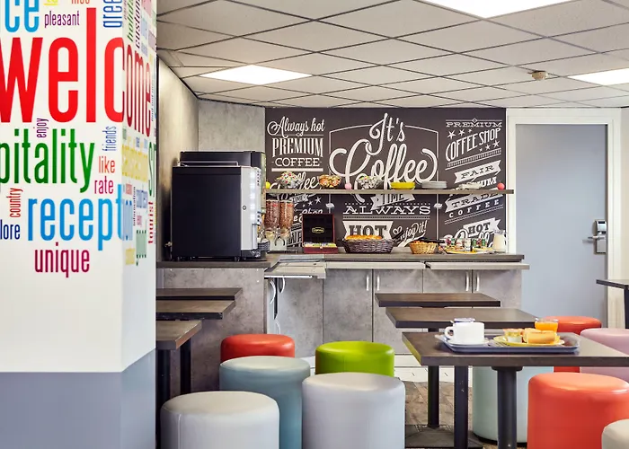 Welcomotel Les Mureaux