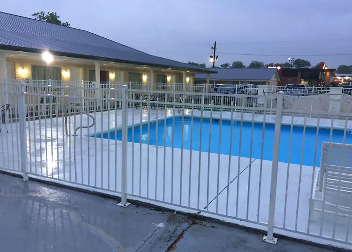 Greenwood Inn Demopolis