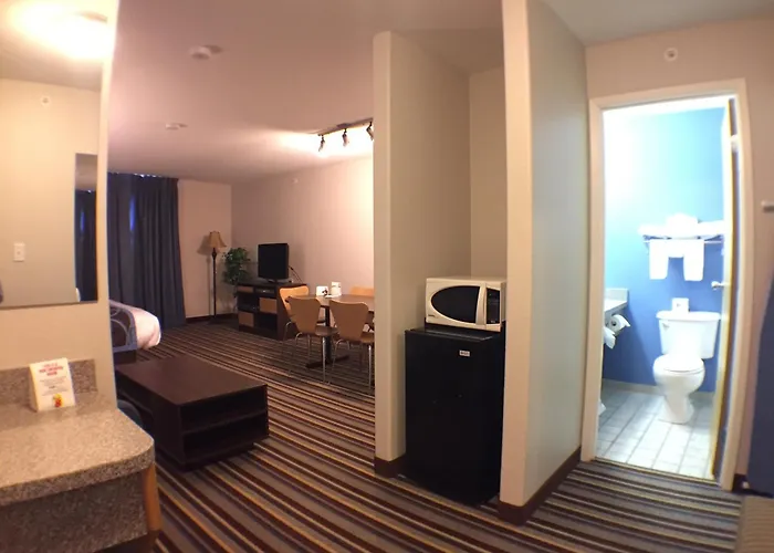 Super 8 By Wyndham Fort Frances