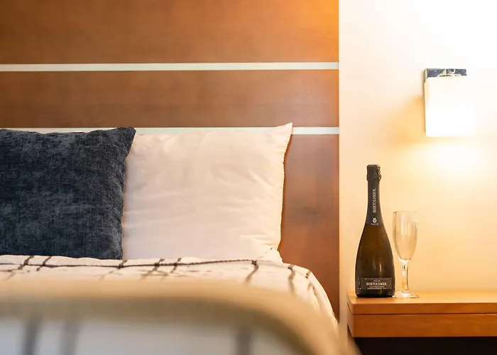 Lemon Tree Inn