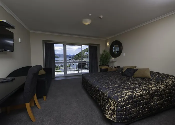 Beachcomber Inn Picton