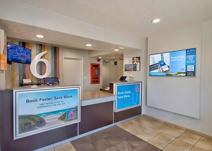 Motel 6-Palmdale, Ca