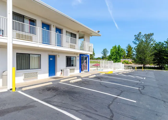 Motel 6-Redding, Ca - Central