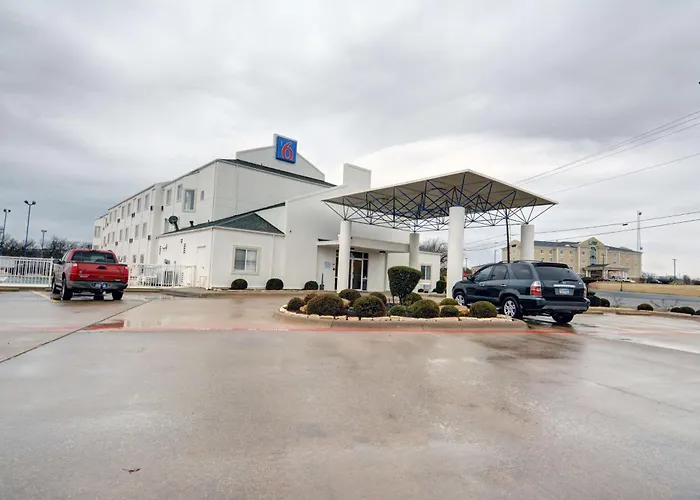 Motel 6-Denison, TX