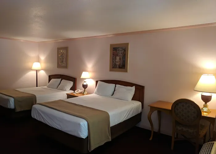 Saddle West Casino Hotel