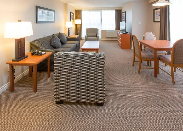 The Embassy Inn