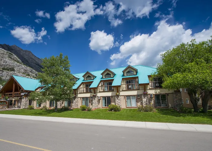 Waterton Glacier Suites