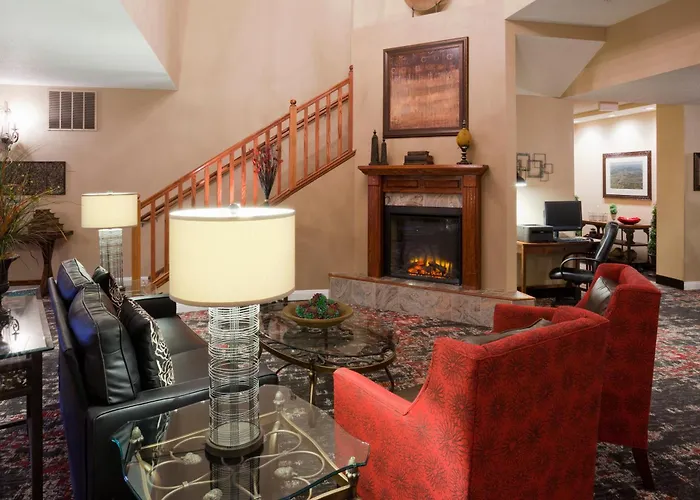 Grandstay Residential Suites Hotel - Eau Claire