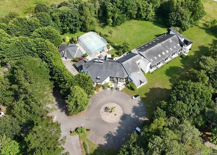 Hôtel du Golf Saint-Laurent,The Originals Relais