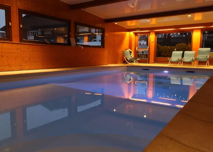 Chris-Tal Hotel