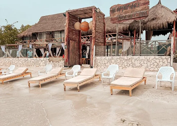 Margarita'S Beach Club