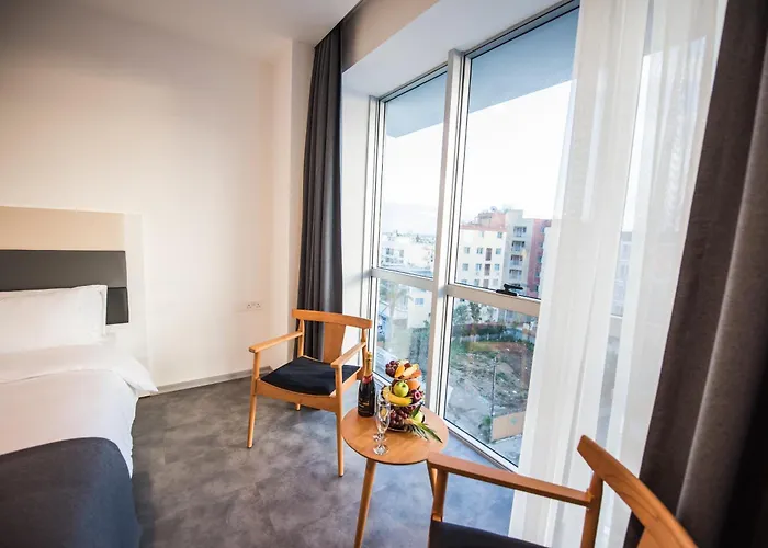 Ingate Hotel