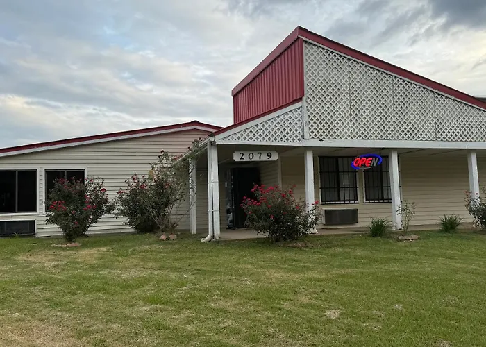Executive Inn