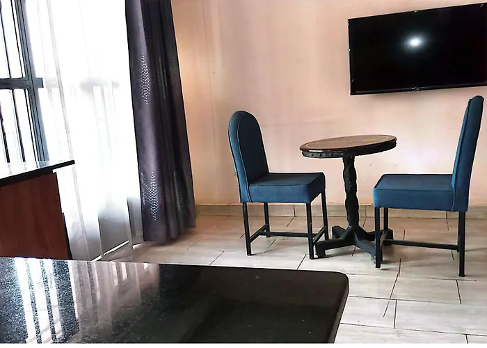 Toque Hotel & Accomodations