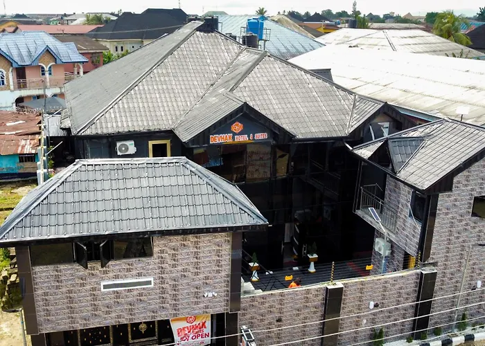 Devhak Hotel And Suites