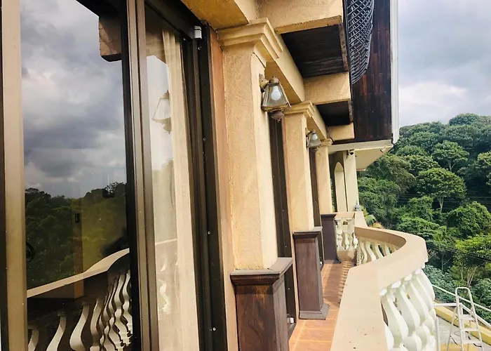 Hotel Mirador Mayday Mountain View