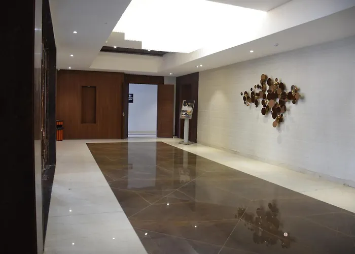 Hotel Vilasa International