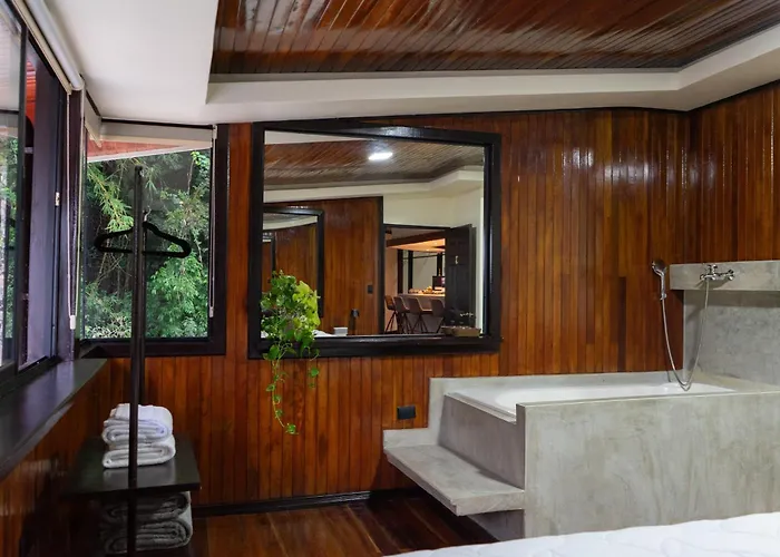Casa Coyota Hotel
