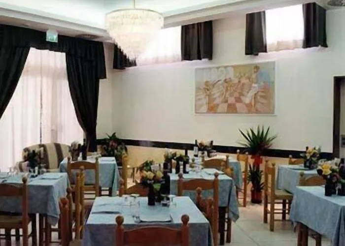 Hotel Paradiso