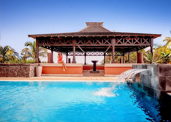 Iloha Seaview Hotel