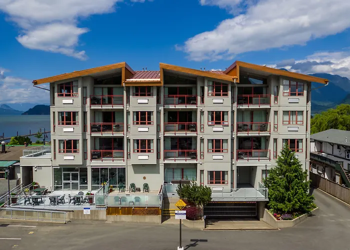 Harrison Beach Hotel