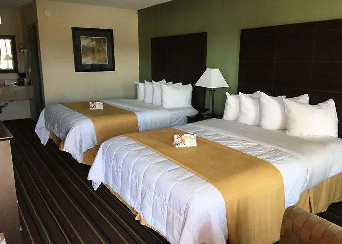 Quality Inn & Suites Horse Cave - Cave City