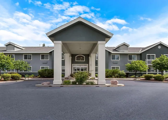 Best Western Rose Quartz Inn