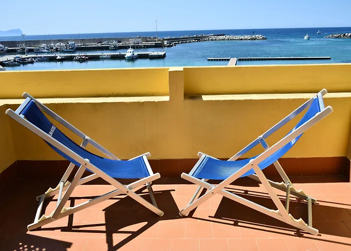 Palm Beach Hotel