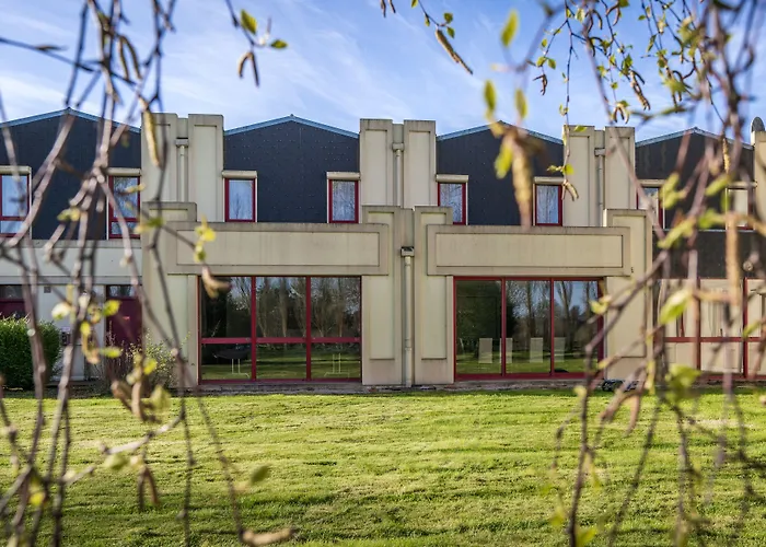 Logis Hotel Restaurant Le Sainte Mere