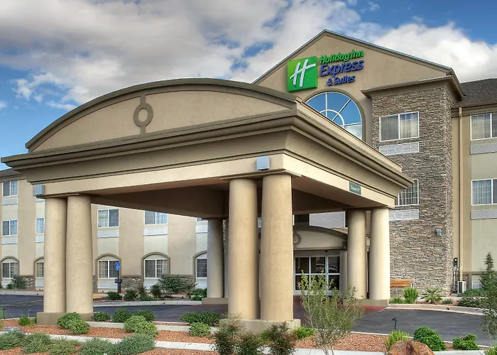 Holiday Inn Express Hotel & Suites Carlsbad By Ihg