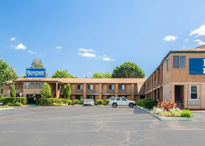Rodeway Inn & Suites Branford - Guilford
