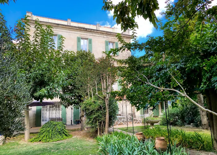 Au Saint Roch - Hotel Et Jardin