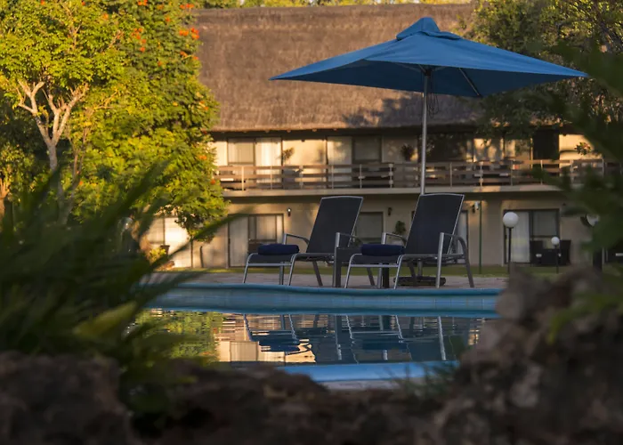 Azambezi River Lodge