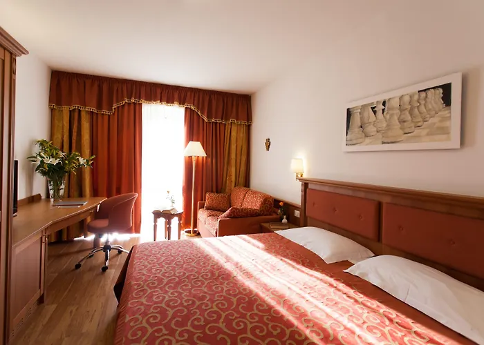 Sartori'S Hotel