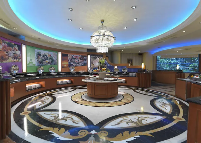 Monarch Plaza Hotel