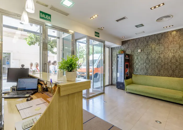 H-A Hotel Trebol