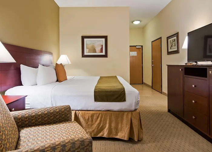 Best Western Plus Montezuma Inn And Suites