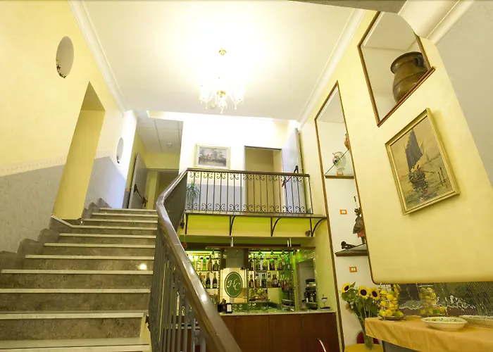 Hotel Columbia