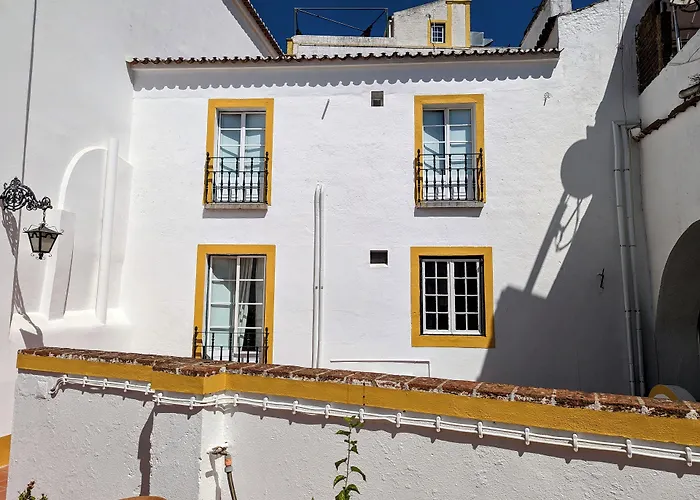 Hotel Solar De Monfalim