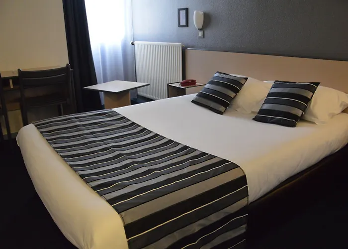 The Originals City Hôtel, Aéroport Beauvais (ex: Inter-Hotel)