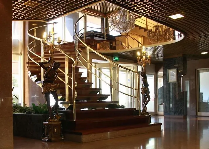 Hotel Dighton
