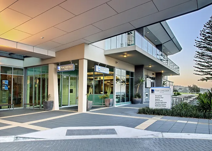 Port Lincoln Hotel