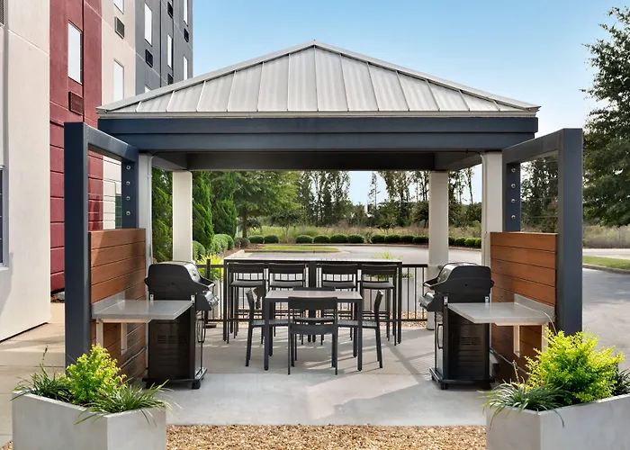 Candlewood Suites Kansas City Northeast By Ihg