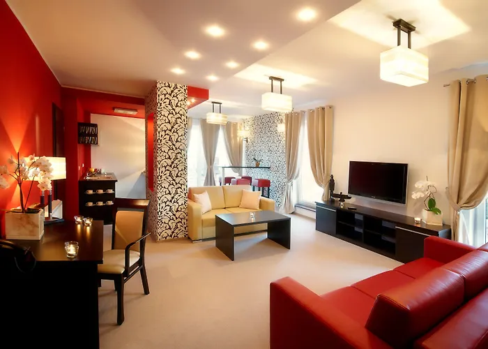 Hotton Hotel